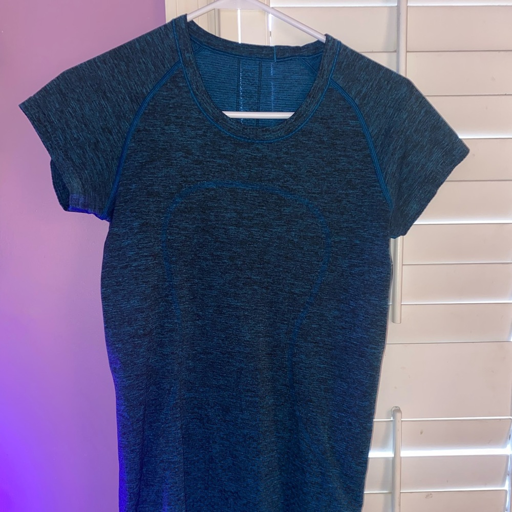 lululemon swiftly top size 6